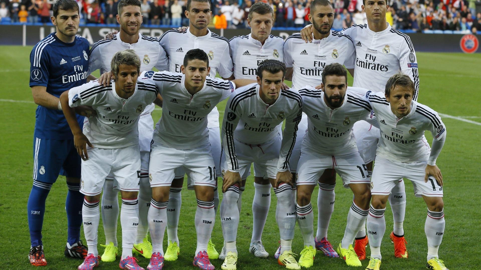 湖人推出虚拟现实球迷席位，季票销售创新高，湖人真实消息